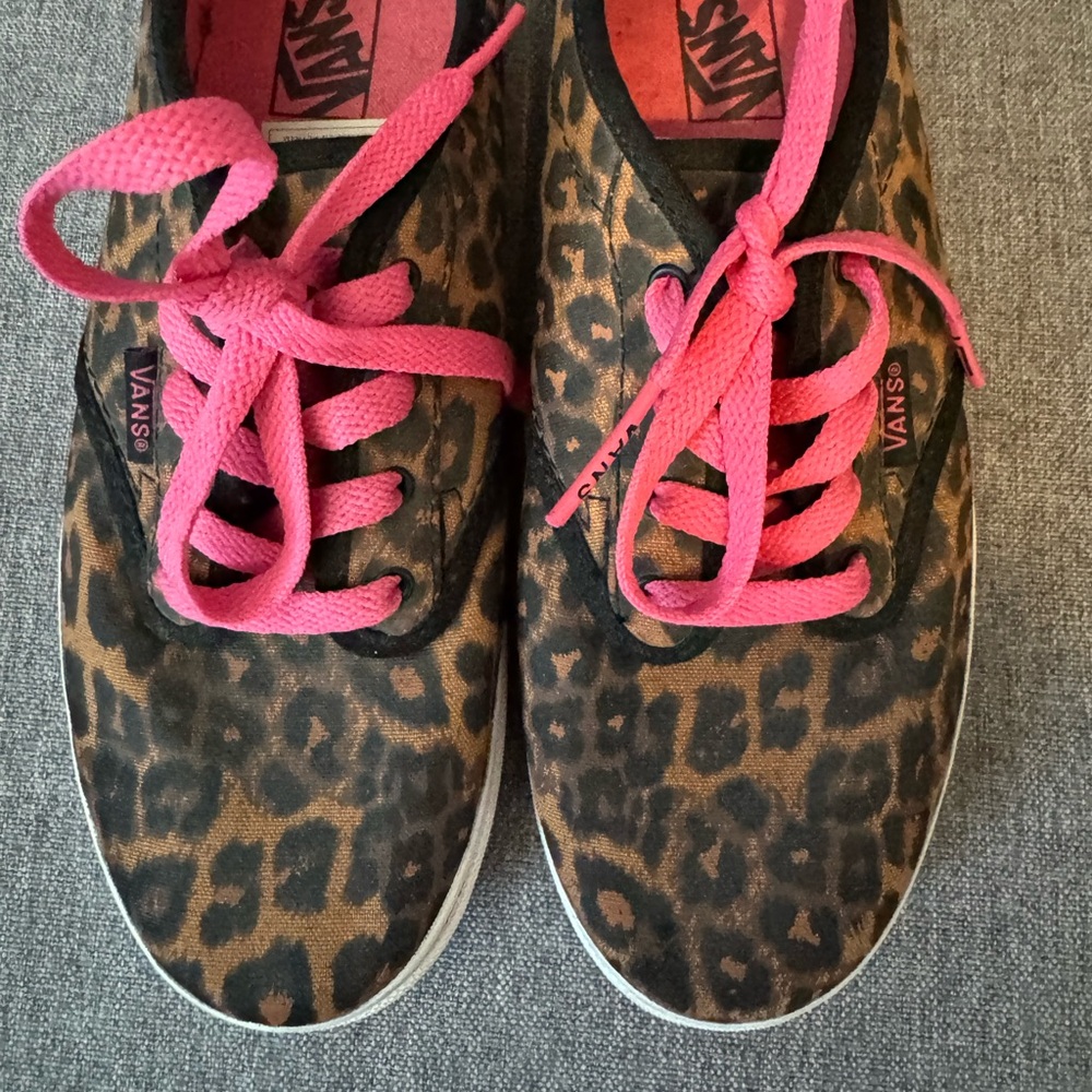 Vans- cheetah print with pink laces